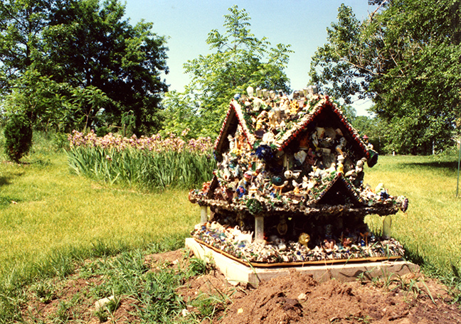 Jacob Baker house relocated to Wisconsin. Photo: Lisa Stone, 1991.