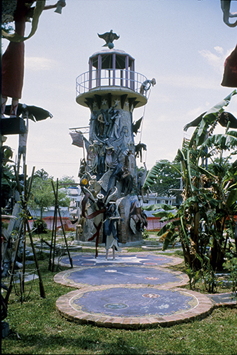 Kenny Hill, Chauvin Sculpture Garden (site view, n.d.), Chauvin, LA, c. 1990–2000. Photo: John Michael Kohler Arts Center Artist Archives.